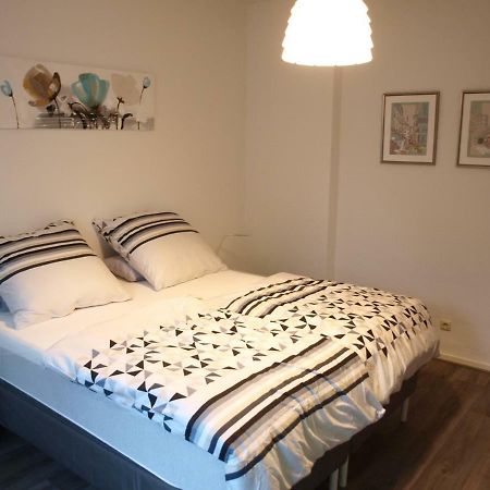 Appartment Grau Im Gruenen 뮌헨글라드바흐 외부 사진